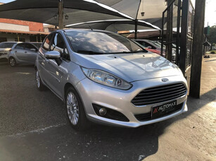 Ford Fiesta 1.6 TITANIUM HATCH 16V FLEX 4P POWERSHIFT