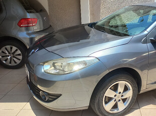 Renault Fluence 2.0 Dynamique Hi-flex 4p