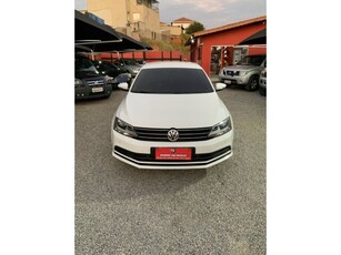 Volkswagen Jetta 2.0 Comfortline Tiptronic (Flex) 2015