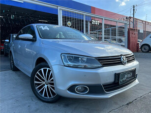 Volkswagen Jetta 2.0 TSI HIGHLINE 211CV GASOLINA 4P TIPTRONIC