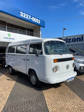 Volkswagen Kombi 1.6 Std 3p Álcool