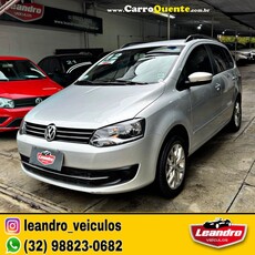 VOLKSWAGEN SPACEFOX 1.6 1.6 TREND TOTAL FLEX 8V 5P PRATA 2012 1.6 FLEX em Juiz de Fora e Barbacena