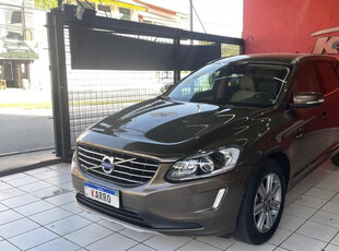 Volvo XC60 2.0 T5 KINETIC