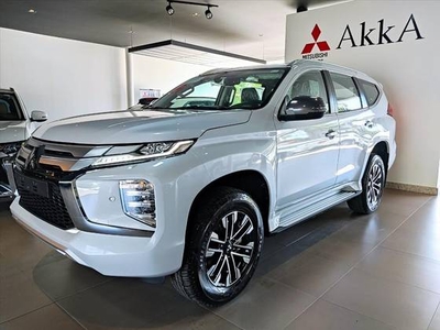 MITSUBISHI PAJERO SPORT 2.4 16V MIVEC TURBO DIESEL HPE AWD AUTOMÁTICO