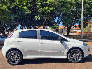 Fiat Punto Branco 2014