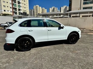 Porsche Cayenne V6 super nova