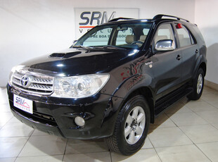 Toyota Hilux SW4 Toyota Hilux SW4 SRV 4x4 3.0 Turbo (aut)