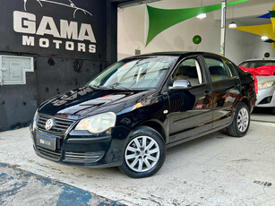 Volkswagen Polo Sedan 1.6 Vht Total Flex 4p