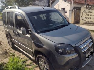 Fiat Doblò Adventure 1.8 16V (Flex)