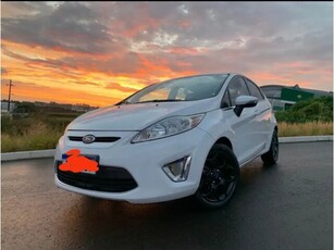 Ford New Fiesta Hatch SE 1.6 16V (Flex) 2013