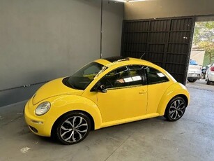 VW New Beetle 2.0 Mec Teto Solar Bancos em Couro (Sem detalhes)
