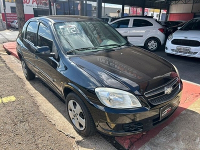 Chevrolet Prisma 1.4 8V LT (Flex) 2012