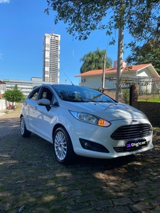 FIESTA 1.6 TITANIUM HATCH 16V FLEX 4P AUTOMATICO 2015