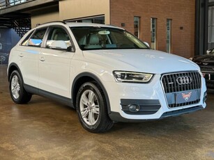 Audi Q3 2.0 TFSI Attraction S Tronic Quattro 2014