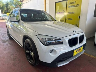 BMW X1 2.0 sDrive20i (Aut) 2013