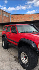 Jeep Cherokee 4.0 Sport 5p