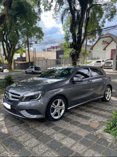 Mercedes-Benz Classe A 1.6 Urban Turbo 5p