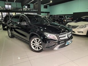 Mercedes-Benz GLA 200 Advance 2015