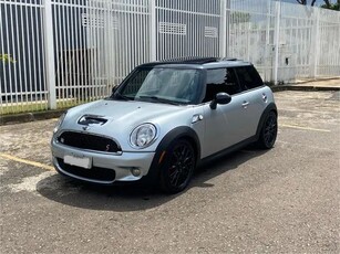 Mini Cooper S 1.6 Turbo de 60 por 49 mil !