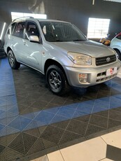 RAV4 2.0 4X4 16V GASOLINA 4P AUTOMATICO 2001