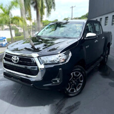 Toyota Hilux 2.8 D-4D TURBO DIESEL CD SRV 4X4 AUTOMÁTICO