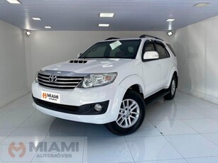 Toyota SW4 SRV 3.0 4X4 (7 Lugares) 2013