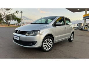 Volkswagen Fox 1.0 VHT (Flex) 4p 2013