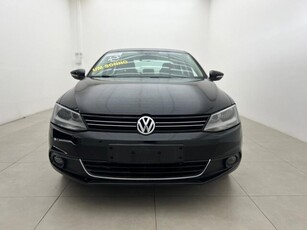 Volkswagen Jetta 2.0 TSI Highline DSG 2012