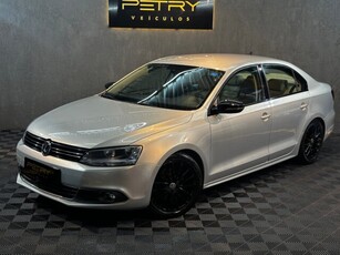 Volkswagen Jetta 2.0 TSI Highline DSG 2012