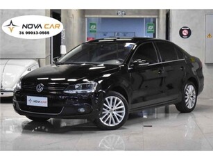 Volkswagen Jetta 2.0 TSI Highline DSG 2013