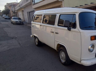 Volkswagen Kombi 1.4 Standard Total Flex 3p