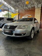 Volkswagen Passat 2.0 Tfsi Comfortline 4p