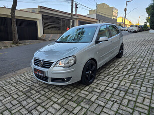 Volkswagen Polo Polo Hatch. Sportline 1.6 8V (Flex)