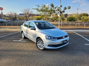 Volkswagen Voyage 1.6 VHT Comfortline I-Motion (Flex) 2015