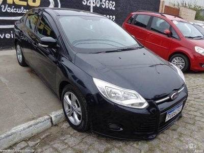 FORD FOCUS 2.0 S SEDAN 16V FLEX 4P POWERSHIFT