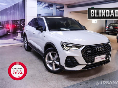 Audi Q3 2.0 40 TFSI GASOLINA SPORTBACK PERFORMANCE BLACK QUATTRO TIPTRONIC