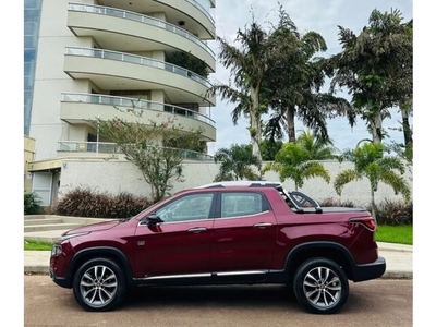 Fiat Toro Volcano 2.0 diesel AT9 4x4 2019