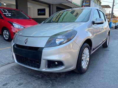 Renault Sandero Privilège 1.6 8V Hi-Torque (flex) 2012