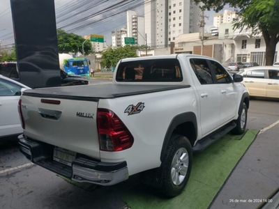 Toyota Hilux Cabine Dupla Hilux 2.8 TDI SR CD 4x4 (Aut) 2018