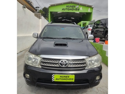 Toyota SW4 SRV 4x4 3.0 Turbo (aut) 2010