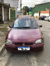 Chevrolet Corsa Sedan 1.6 Gl 4p