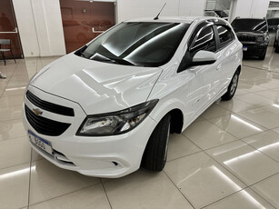 Chevrolet Onix ONIX HATCH Joy 1.0 8V Flex 5p Mec.