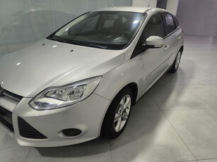 Ford Focus 1.6 S Flex 5p