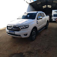 Ford Ranger 3.2 Limited Cab. Dupla 4x4 Aut. 4p 6 marchas