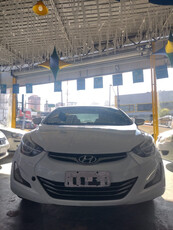 Hyundai Elantra 2.0 16v Gls Flex Aut. 4p