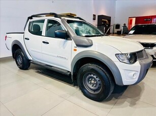 Mitsubishi L200 Triton 3.2 DID-H Savana 4WD 2014