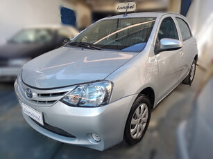 Toyota Etios 1.3 16v X Aut. 5p