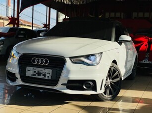 Audi A1 1.4 TFSI Attraction S Tronic 2013