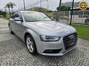 Audi A4 1.8 TFSI ATTRACTION GASOLINA 4P MULTITRONIC