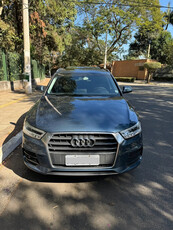 Audi Q3 1.4 Tfsi Ambiente S-tronic 5p